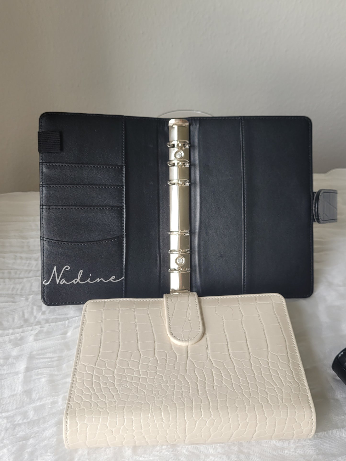 Personalisierter Binder A6 schwarz oder Creme